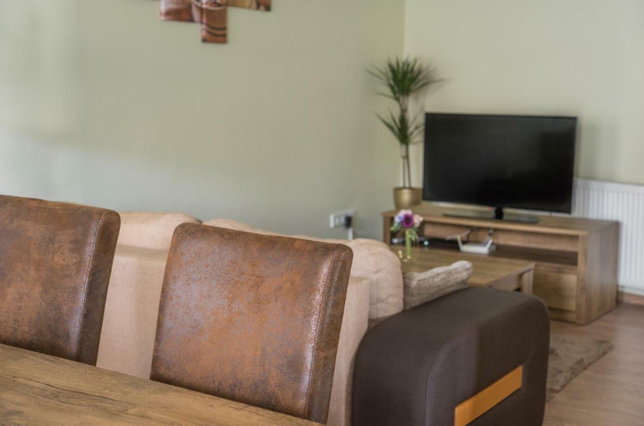Pisztacia Apartman Daire Eğri Dış mekan fotoğraf